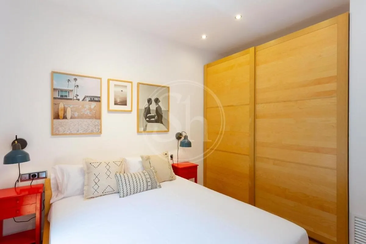 Comodo Apartamento En El Eixample Barcelona