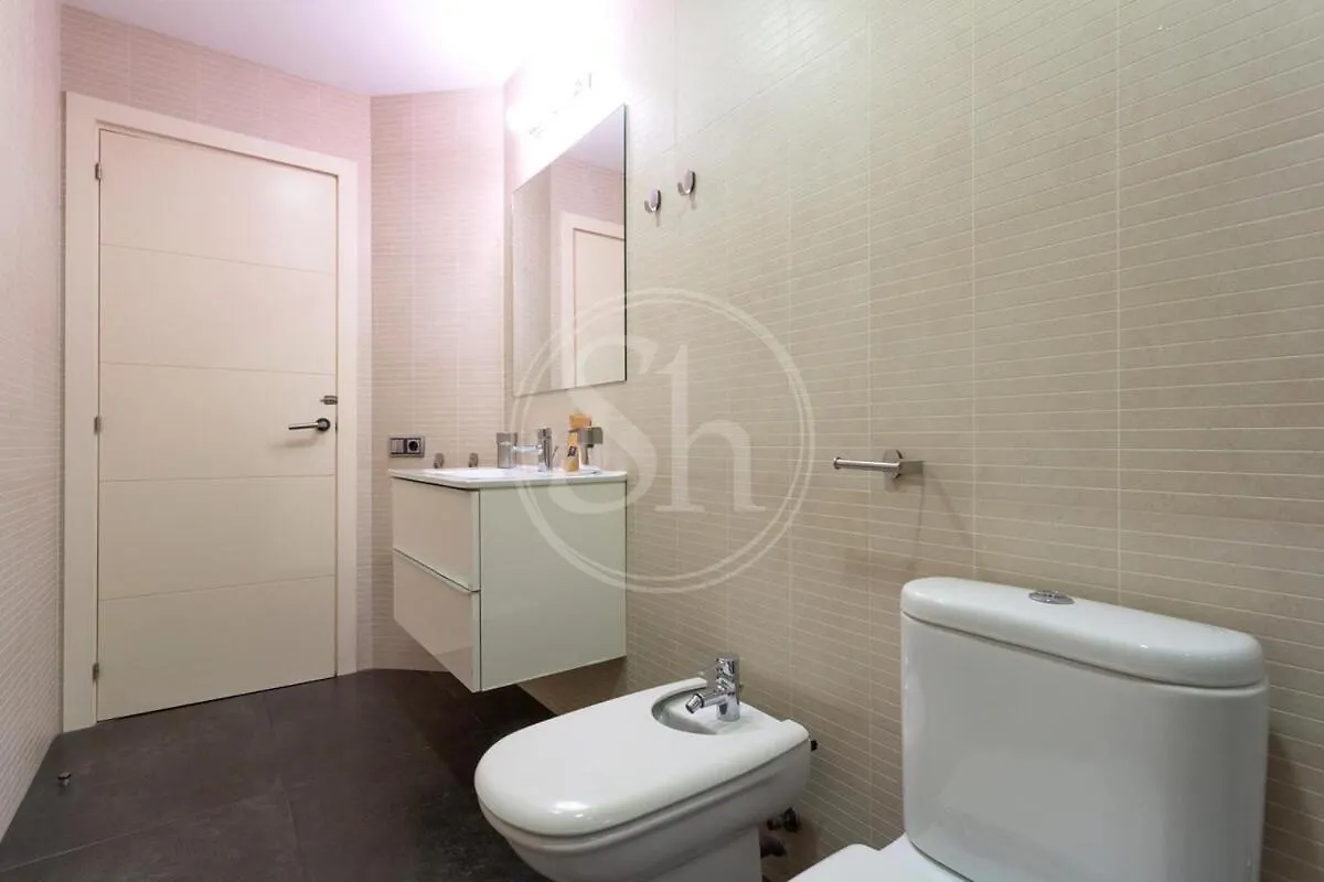 Comodo Apartamento En El Eixample Barcelona