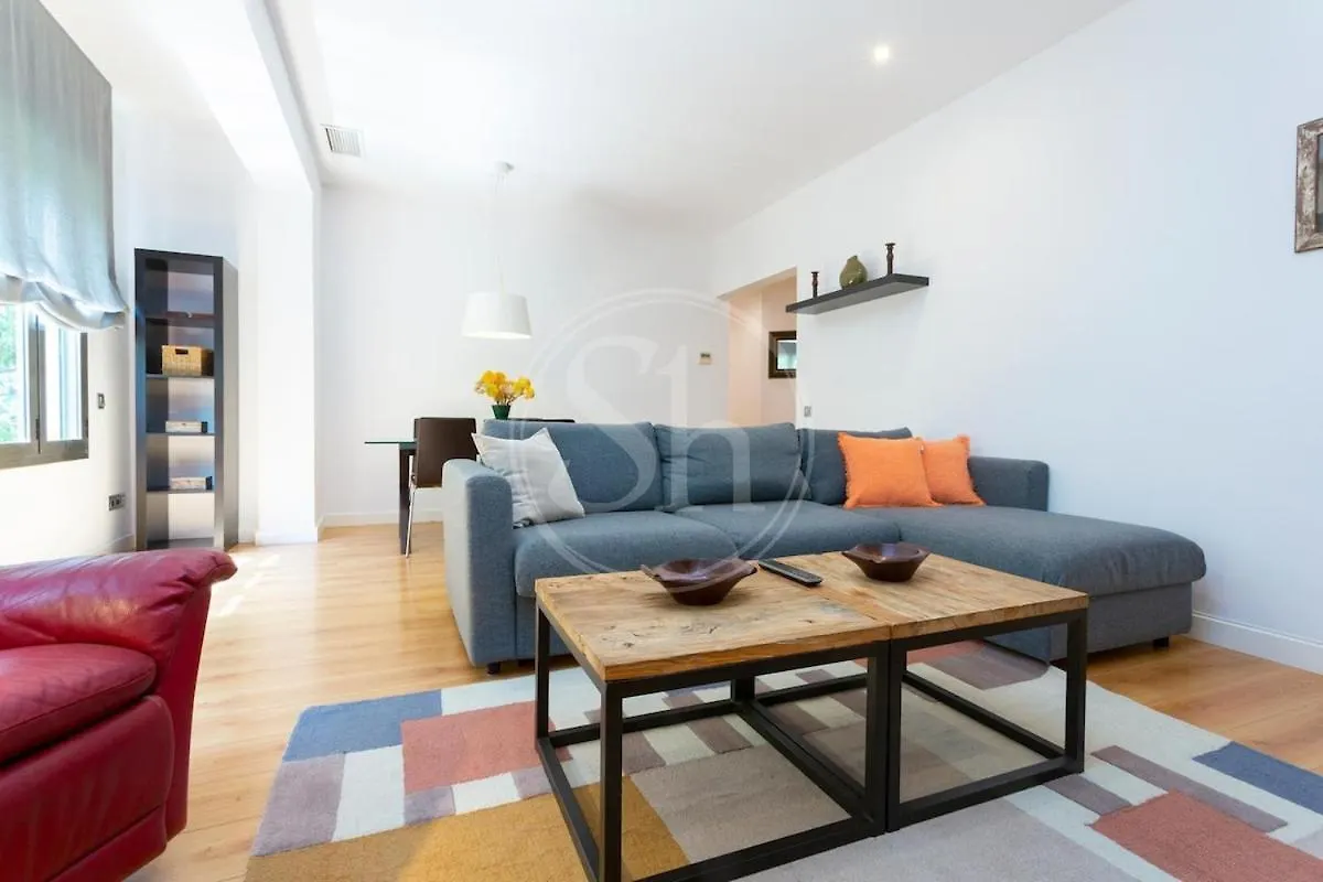Comodo Apartamento En El Eixample Barcelona Spanien