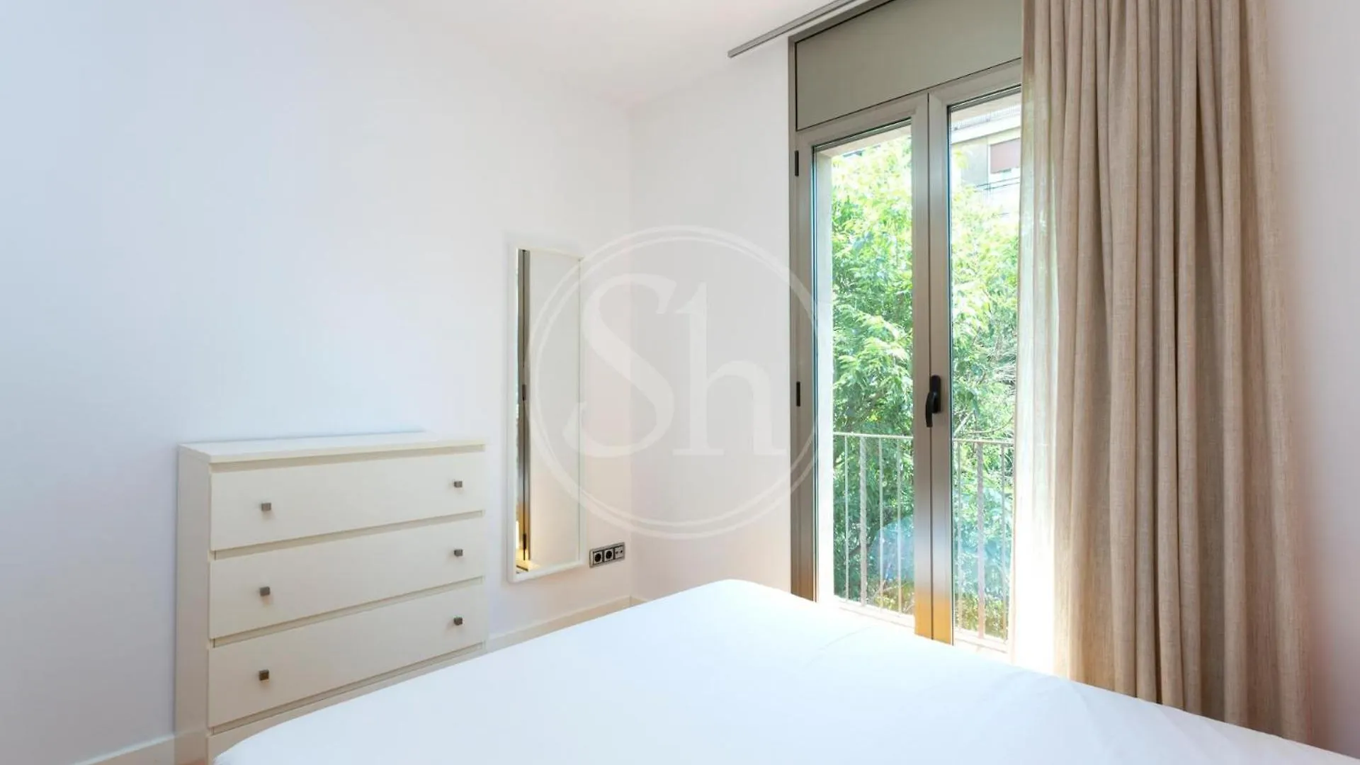 Comodo Apartamento En El Eixample Barcelona España