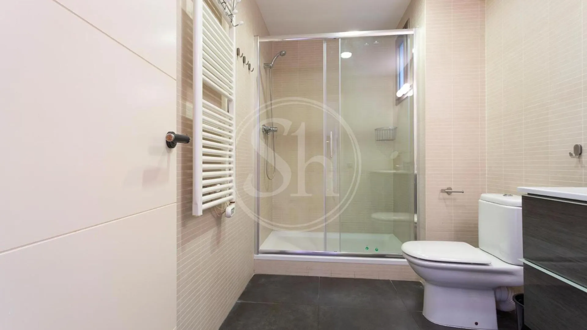 Comodo Apartamento En El Eixample Barcelona 0*,  España