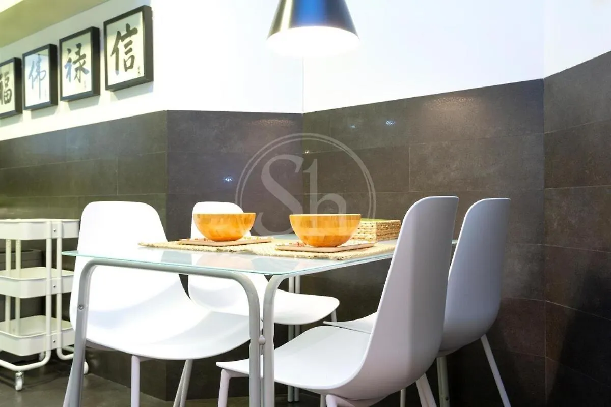 Comodo Apartamento En El Eixample Barcelona